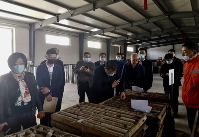 山东省地矿局 基层动态 省自然资源厅地质勘查管理处副处长刘国防到临沂实物地质资料库调研指导工作